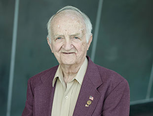Schneider-sm.jpg